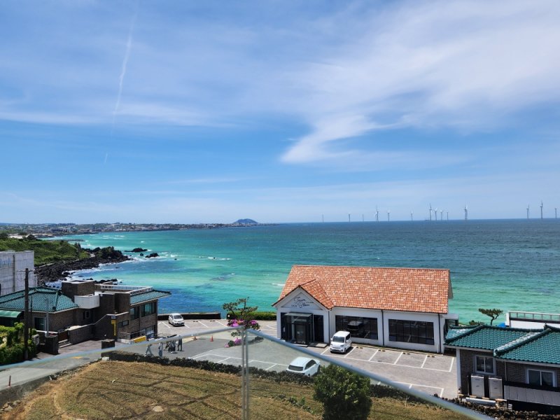 aewol-ocean-cafe.jpg