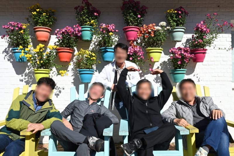 jeju-ecoland-family-trip.jpg